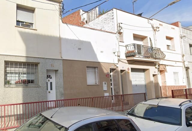 Casa de 4 habitaciones en Sabadell en venta - 205.000 € (Ref: 9908555)
