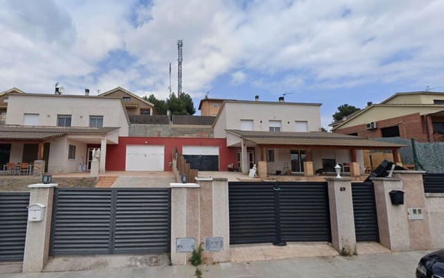 4 camera da letto Villa in vendita in Lliçà d'Amunt con garage - 279.000 € (Rif: 9908562)