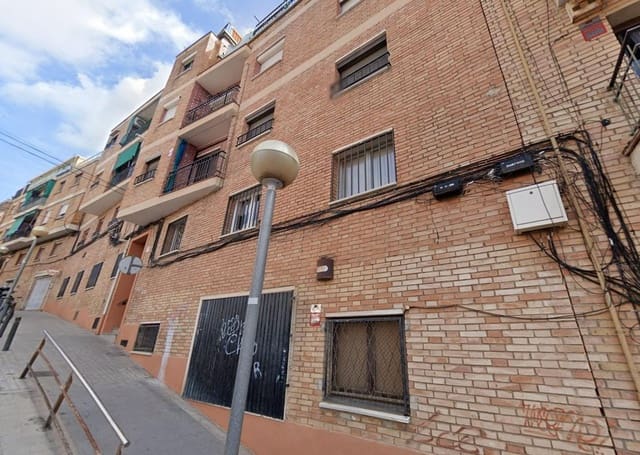 3 Zimmer Wohnung zu verkaufen in Badalona - 165.000 € (Ref: 9908564)