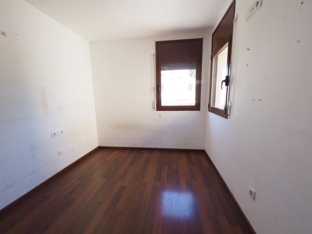 4 soverom Rekkehus til salgs i Sant Pere de Ribes med garasje - € 550 000 (Ref: 9908569)