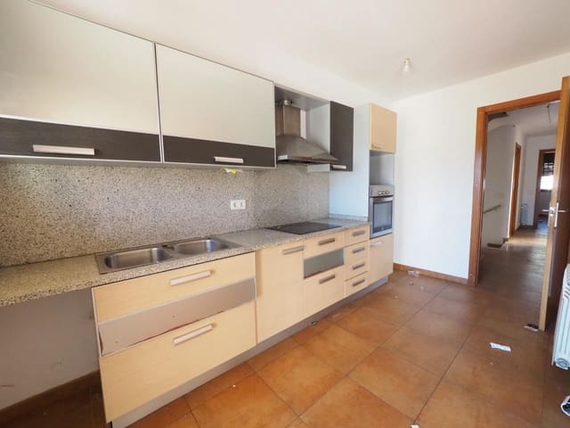 4 soverom Rekkehus til salgs i Sant Pere de Ribes med garasje - € 550 000 (Ref: 9908569)