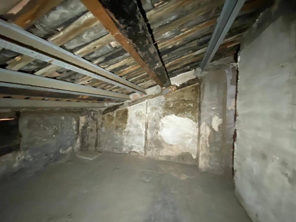 3 makuuhuone Asunto myytävänä paikassa Berga - 27 000 € (Ref: 9908570)