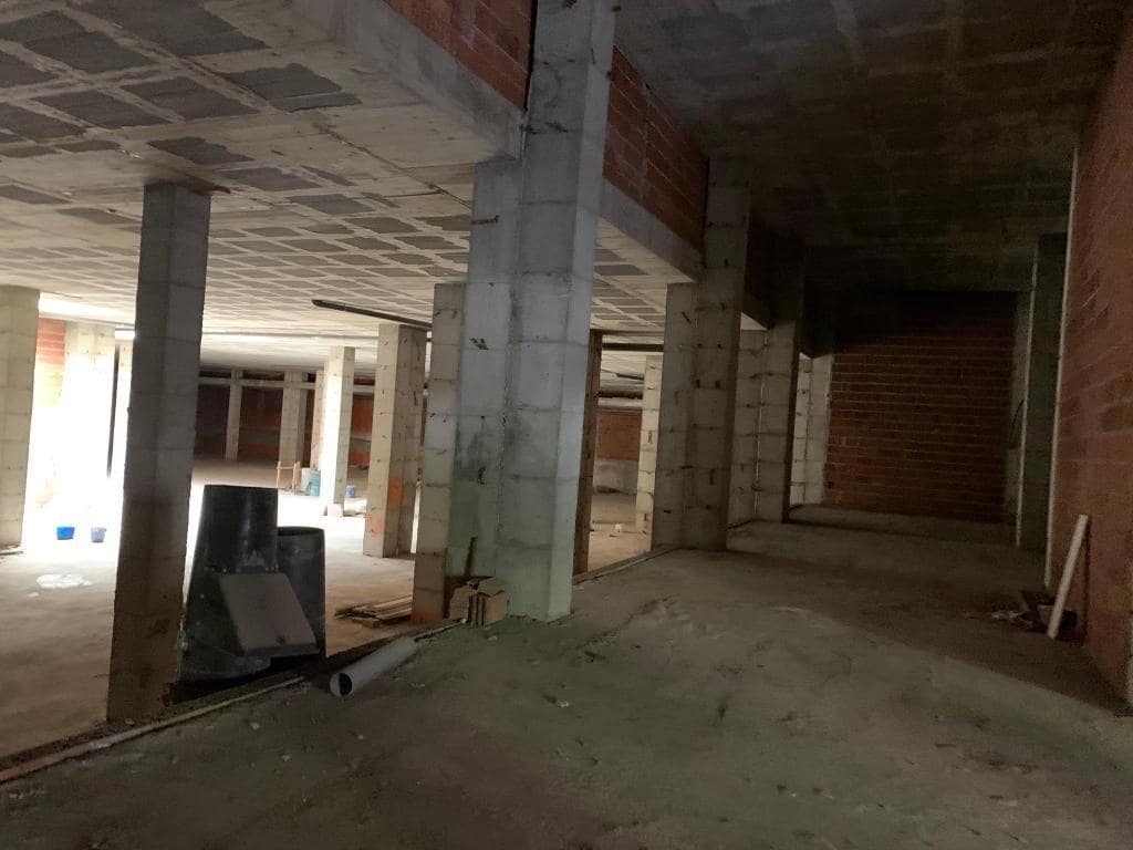 Comercial para venda em Terrassa - 231 525 € (Ref: 9908575)