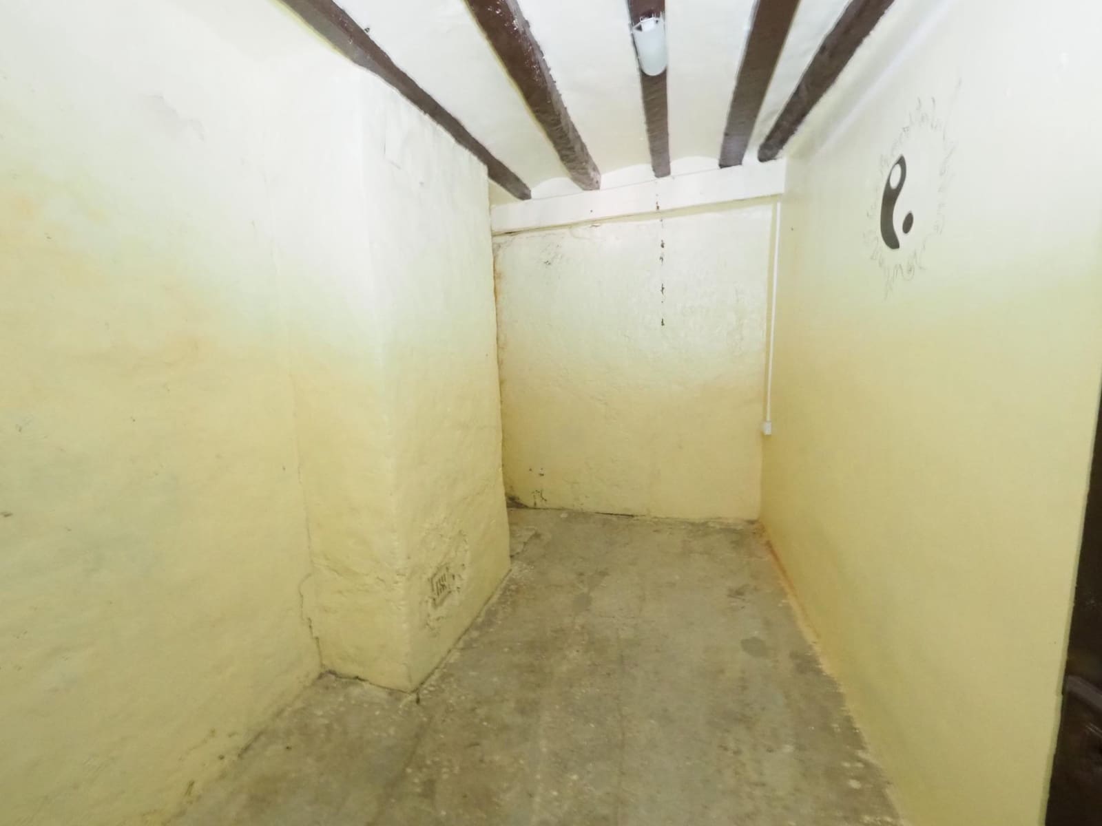 Adosado de 4 habitaciones en La Pobla de Lillet en venta - 61.800 € (Ref: 9908583)