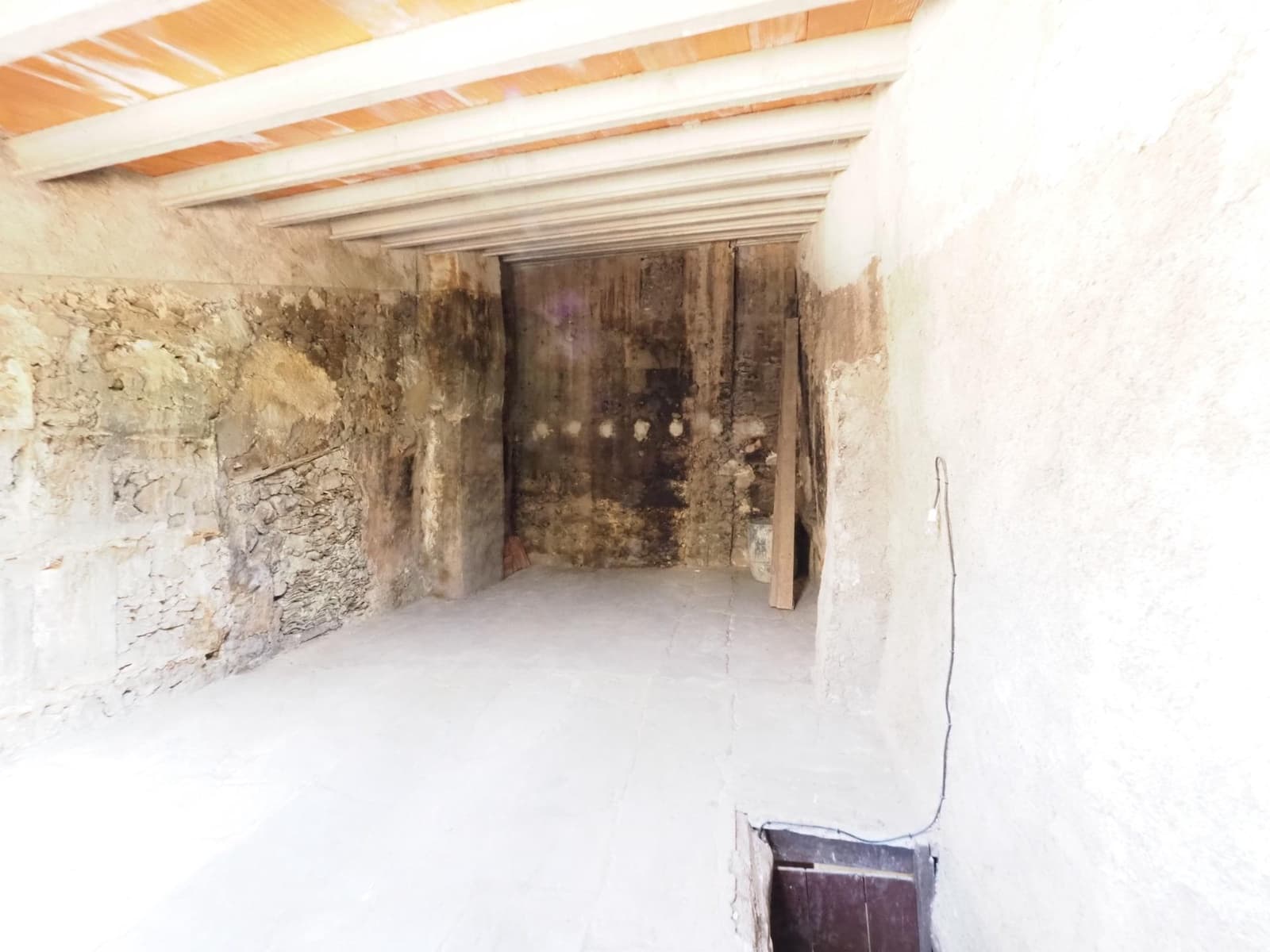 Adosado de 4 habitaciones en La Pobla de Lillet en venta - 61.800 € (Ref: 9908583)