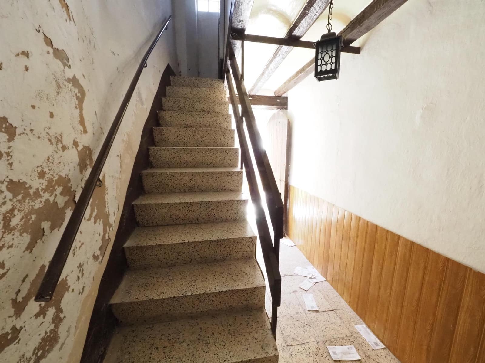 Adosado de 4 habitaciones en La Pobla de Lillet en venta - 61.800 € (Ref: 9908583)