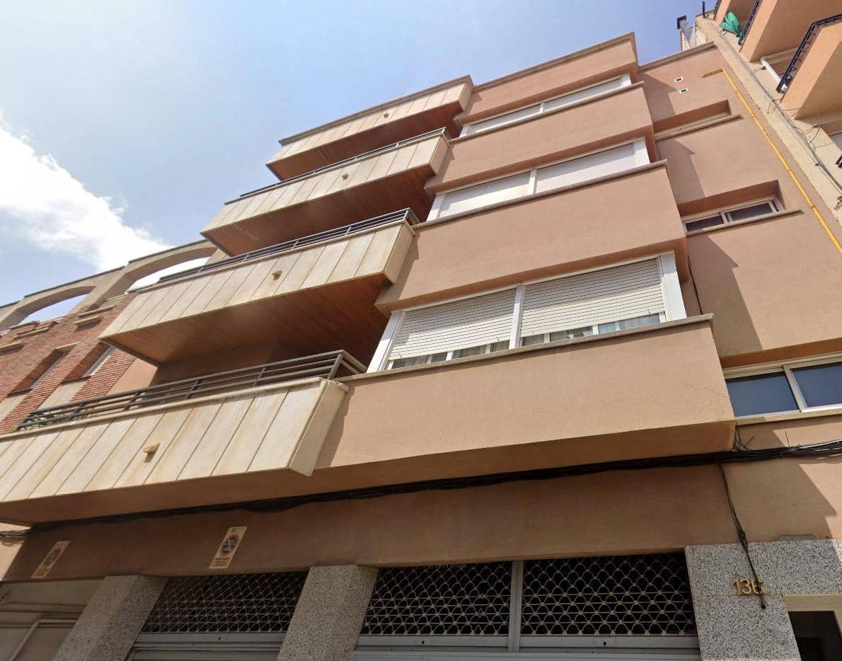 4 bedroom Flat for sale in Terrassa - € 355,000 (Ref: 9908588)