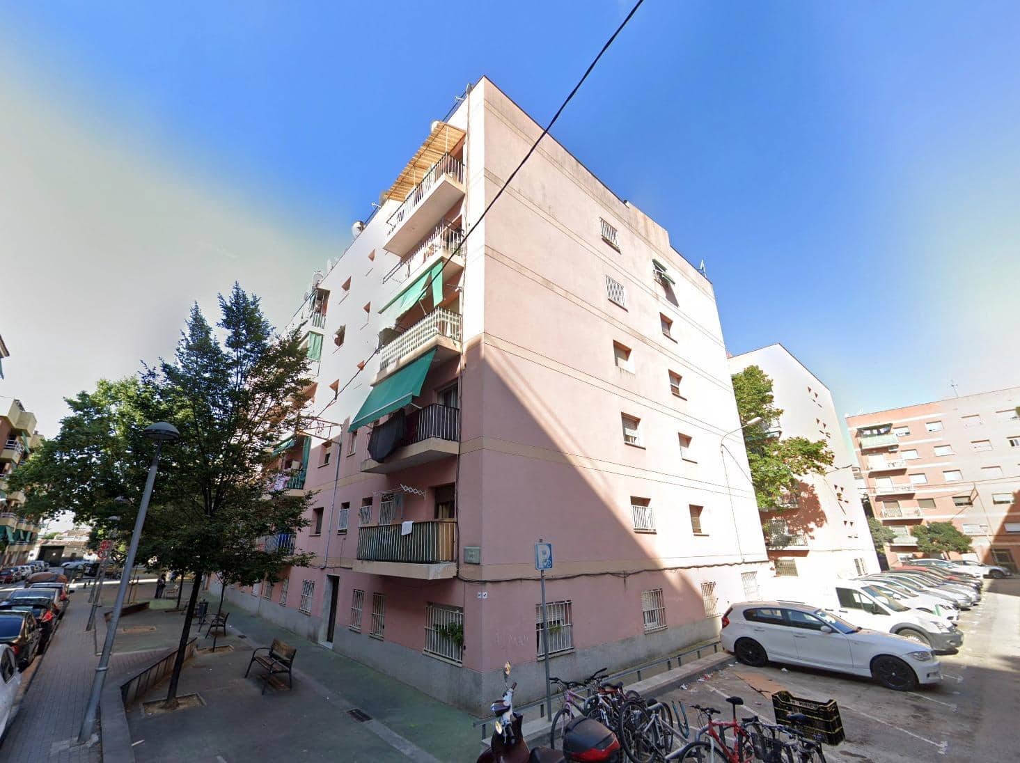 3 soveværelse Lejlighed til salg i Granollers - € 115.500 (Ref: 9908589)