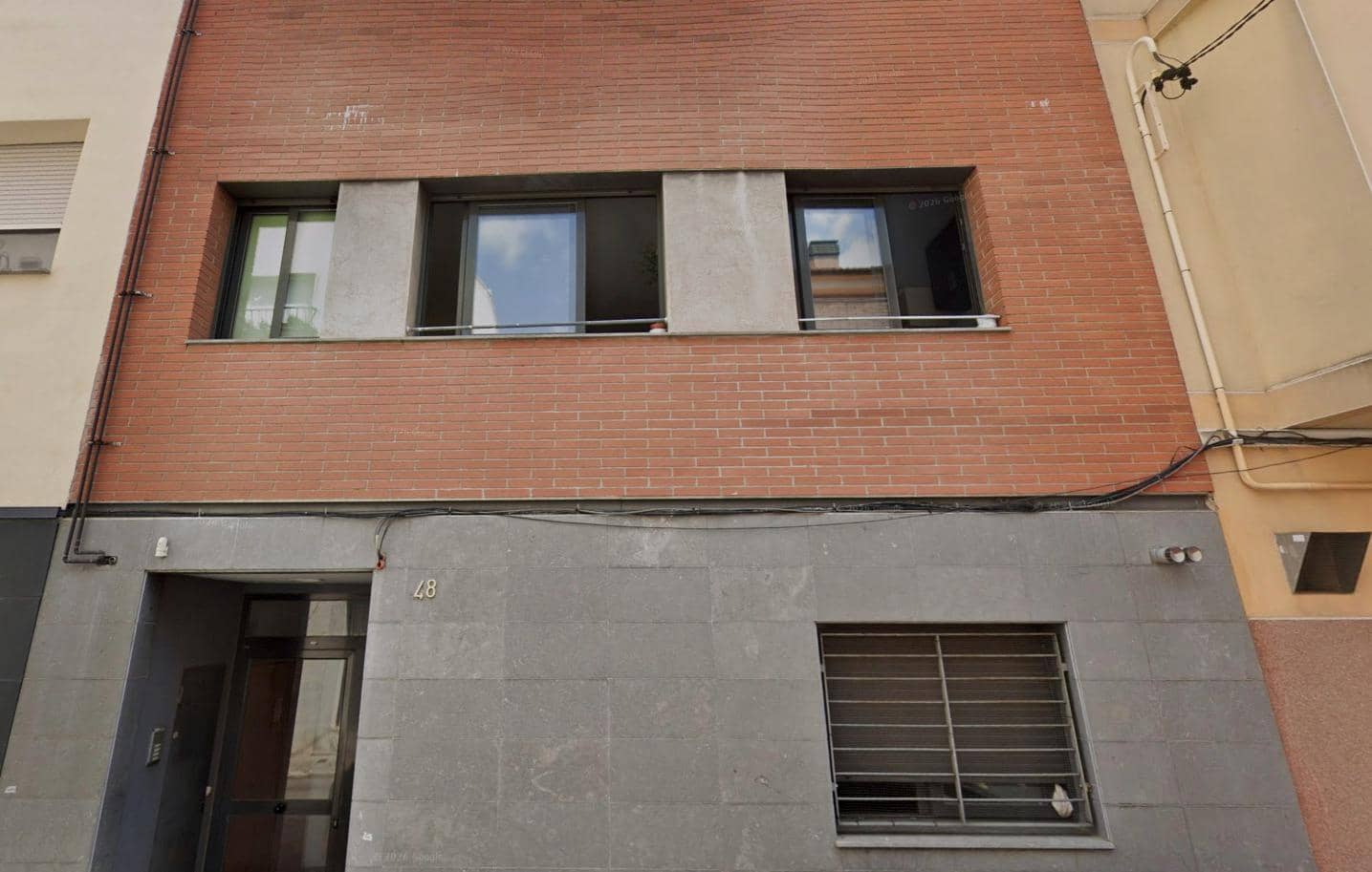 Piso de 2 habitaciones en Terrassa en venta - 107.100 € (Ref: 9908593)