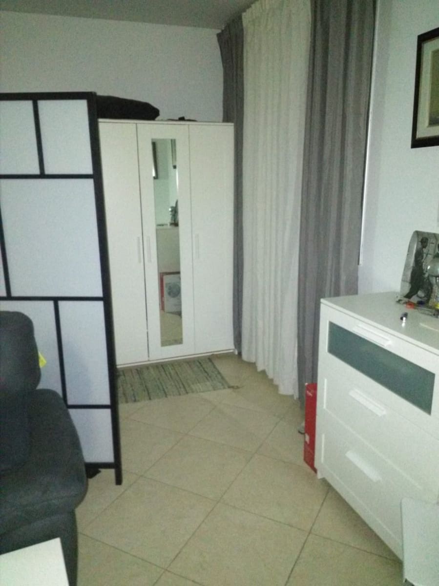 Loft for sale in Terrassa - € 80,000 (Ref: 9908595)