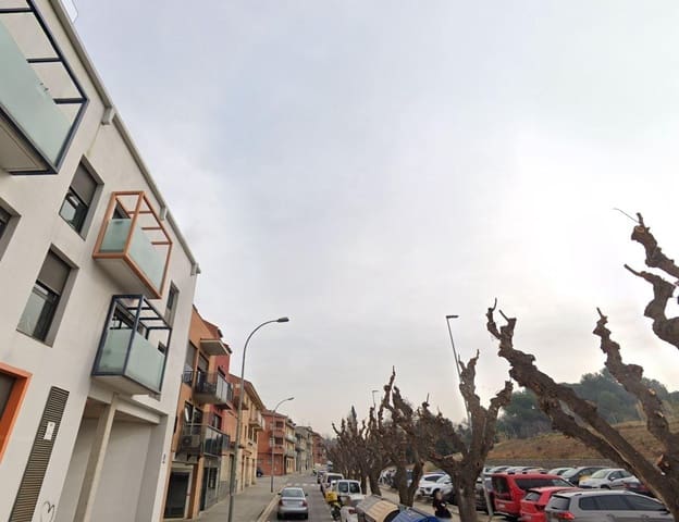 Garage in vendita in Rubí - 5.335 € (Rif: 9908598)