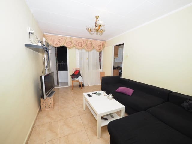 3 sovrum Lägenhet till salu i Terrassa - 115 000 € (Ref: 9908600)