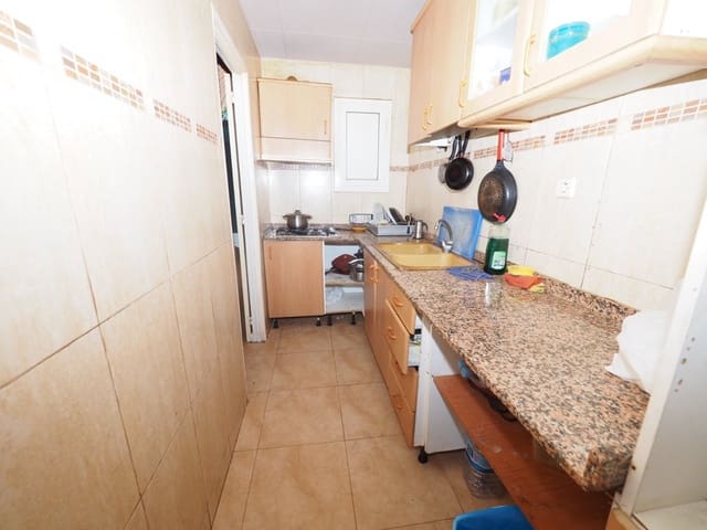 3 sovrum Lägenhet till salu i Terrassa - 115 000 € (Ref: 9908600)