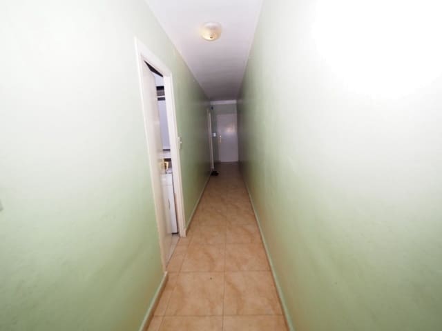 3 sovrum Lägenhet till salu i Terrassa - 115 000 € (Ref: 9908600)