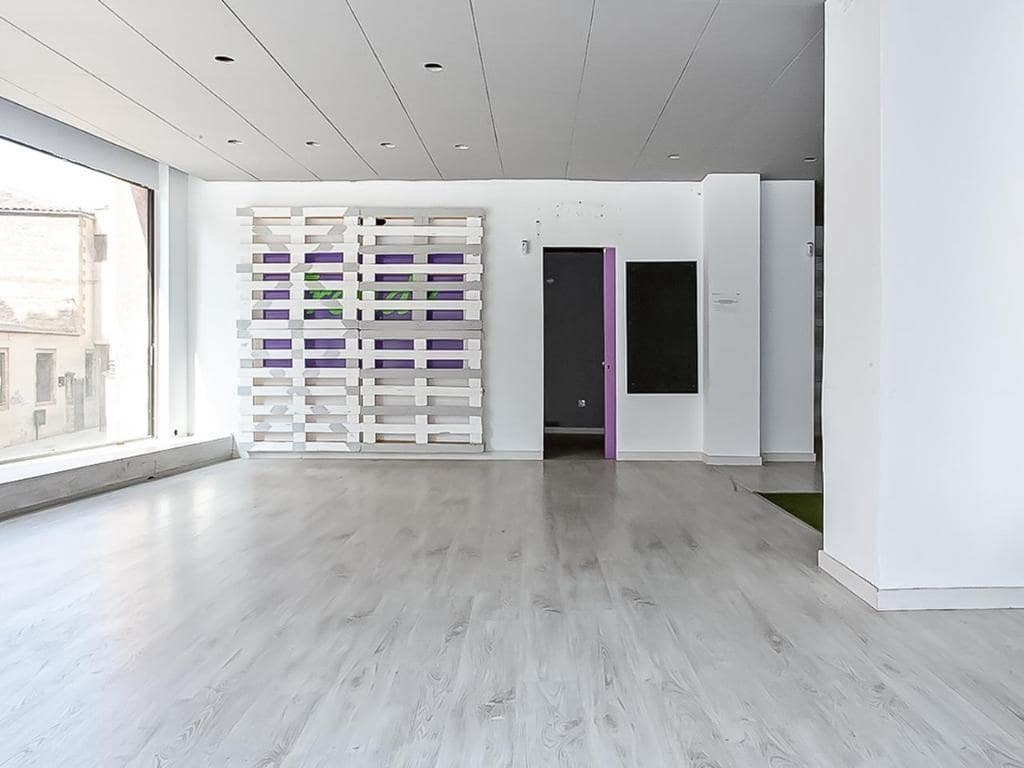 Komercyjne na sprzedaż w Manresa - 64 900 € (Ref: 9908613)