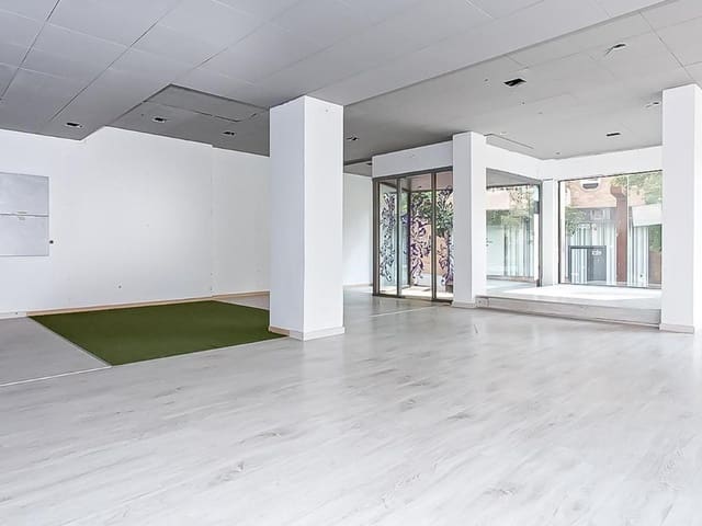 Komercyjne na sprzedaż w Manresa - 64 900 € (Ref: 9908613)