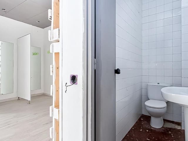 Komercyjne na sprzedaż w Manresa - 64 900 € (Ref: 9908613)
