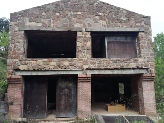 Finca/Landgut zu verkaufen in Rellinars - 95.000 € (Ref: 9908614)