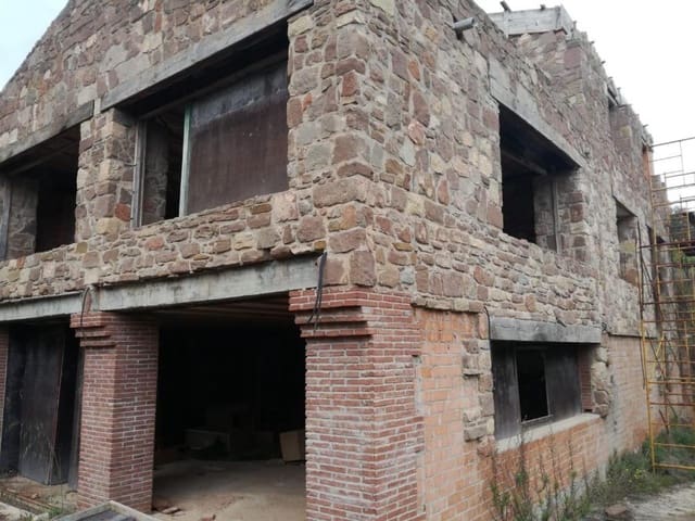 Finca/Landgut zu verkaufen in Rellinars - 95.000 € (Ref: 9908614)