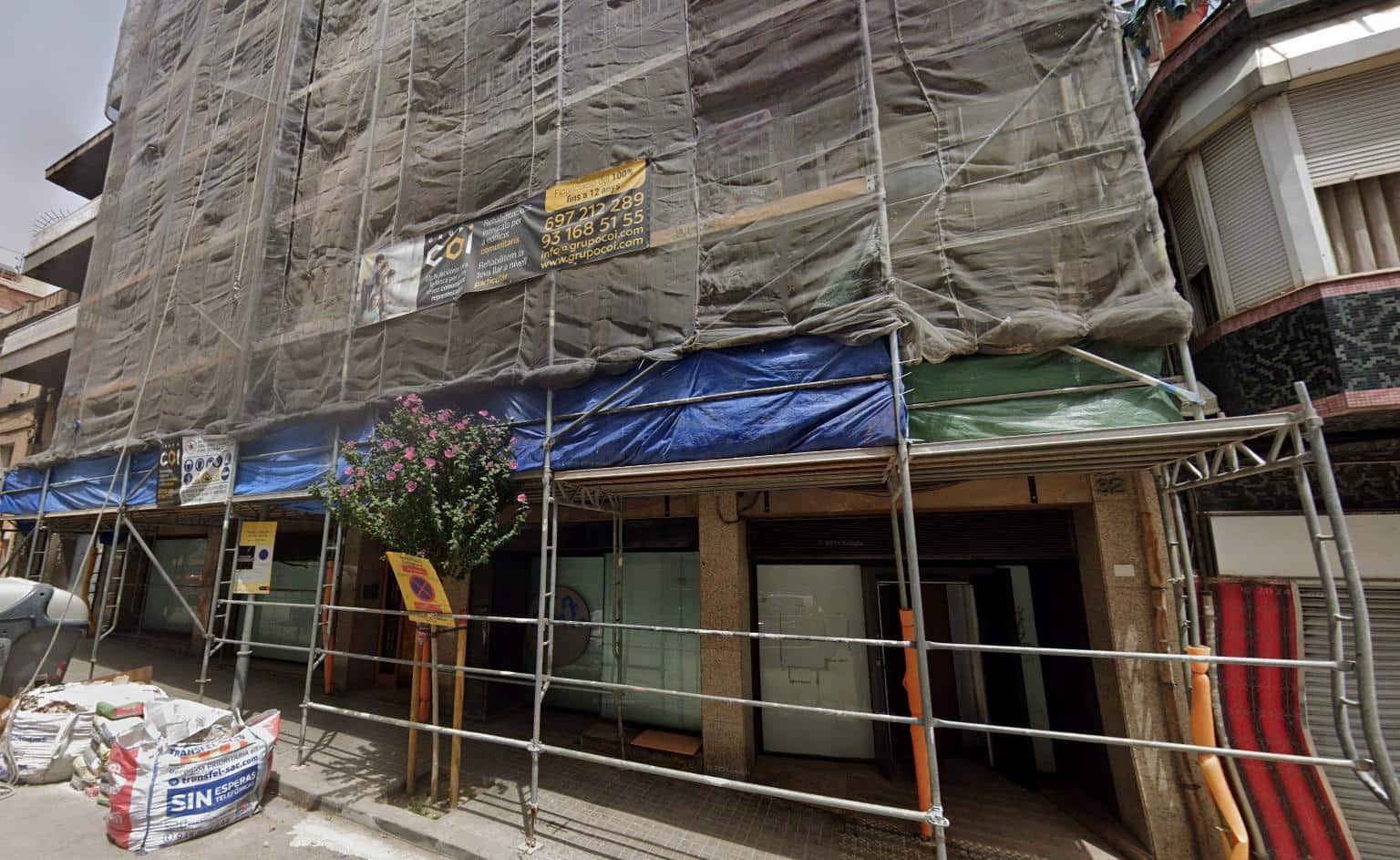 3 sypialnia Penthouse na sprzedaż w Badalona - 165 000 € (Ref: 9908617)