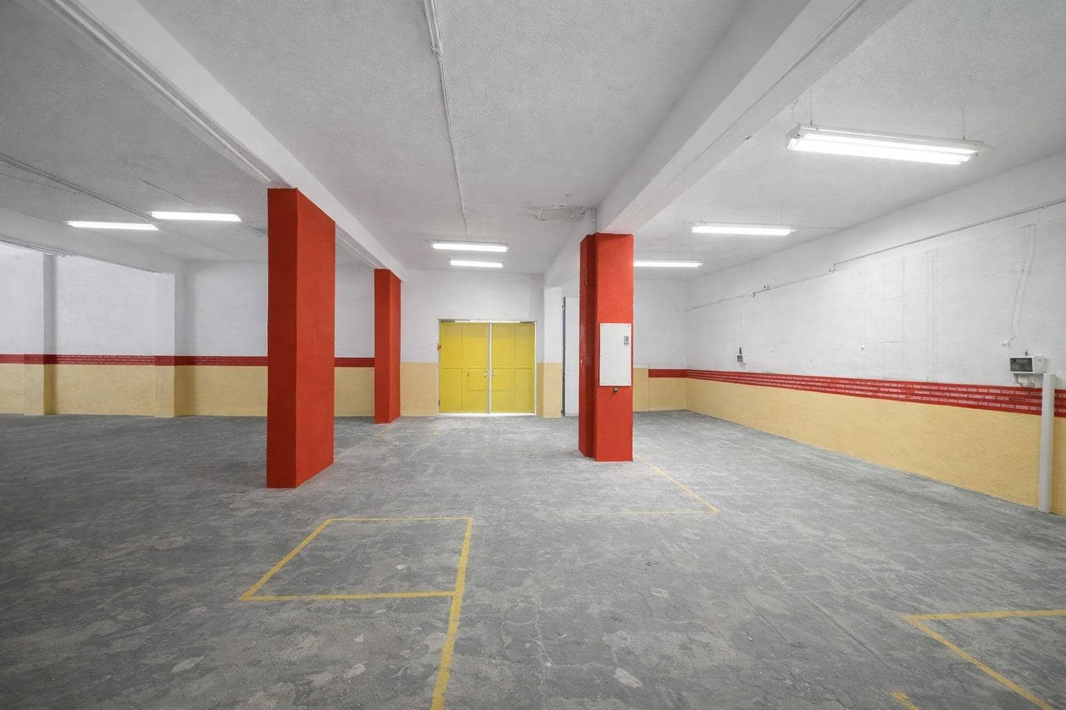 Local Comercial en Mataró en venta - 180.000 € (Ref: 9908620)