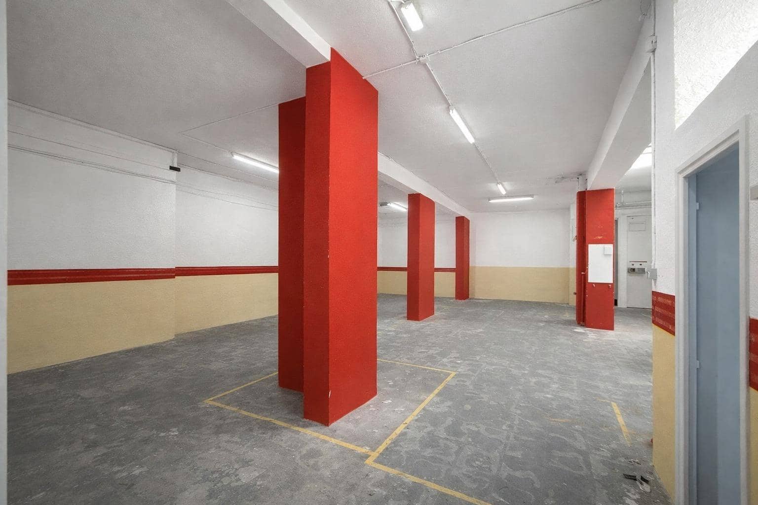 Local Comercial en Mataró en venta - 180.000 € (Ref: 9908620)