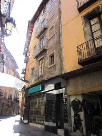 Apartamento en Berga en venta - 39.000 € (Ref: 9908627)