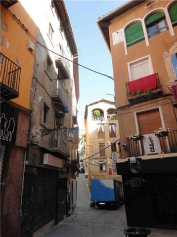 Apartamento en Berga en venta - 39.000 € (Ref: 9908627)