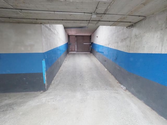 Garage in vendita in Cerdanyola del Vallès - 12.000 € (Rif: 9908630)