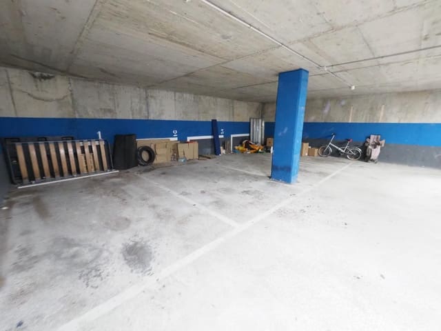 Garage in vendita in Cerdanyola del Vallès - 12.000 € (Rif: 9908630)
