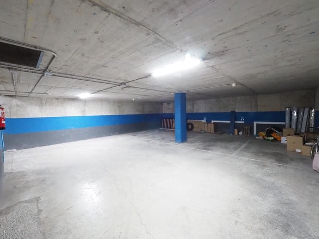 Garage in vendita in Cerdanyola del Vallès - 12.000 € (Rif: 9908630)