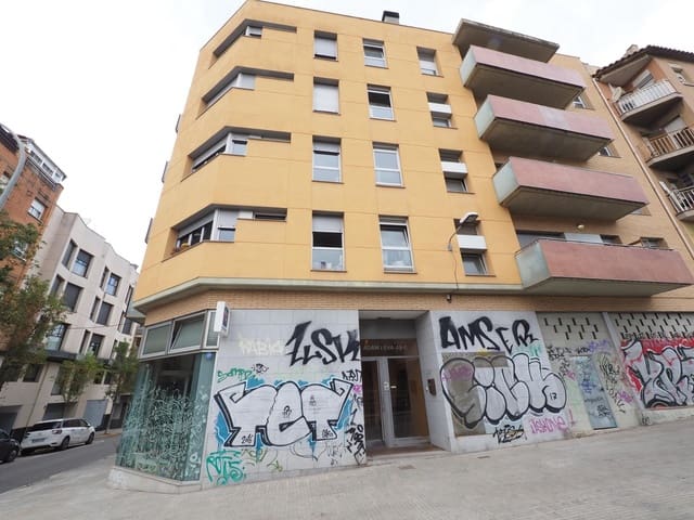 Garage in vendita in Cerdanyola del Vallès - 12.000 € (Rif: 9908630)