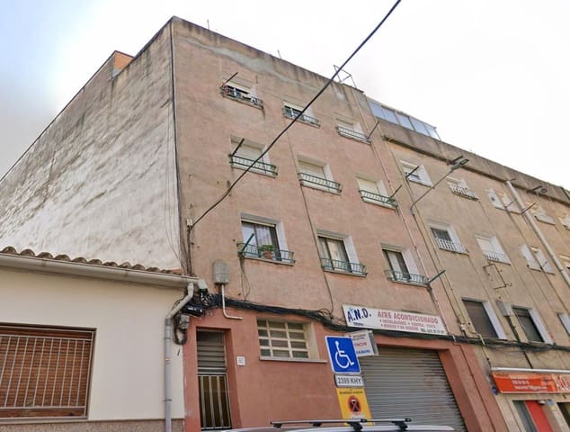 3 bedroom Flat for sale in Ripollet - € 119,999 (Ref: 9908641)