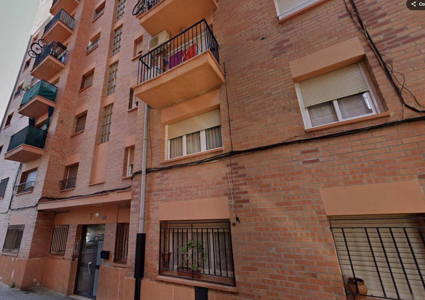 3 bedroom Flat for sale in Terrassa - € 99,000 (Ref: 9908642)
