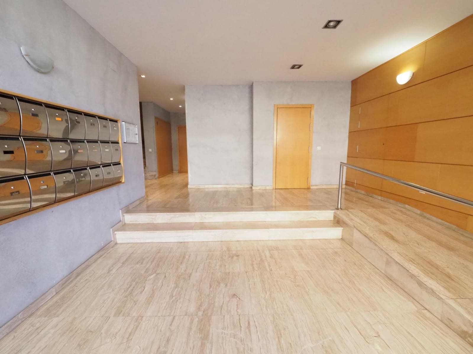 4 chambre Appartement à vendre à Sabadell - 310 000 € (Ref: 9908645)