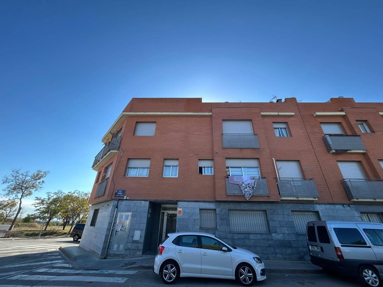 2 bedroom Flat for sale in Terrassa - € 109,000 (Ref: 9908653)