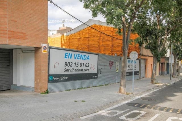 Building Plot for sale in Terrassa - € 700,000 (Ref: 9908655)