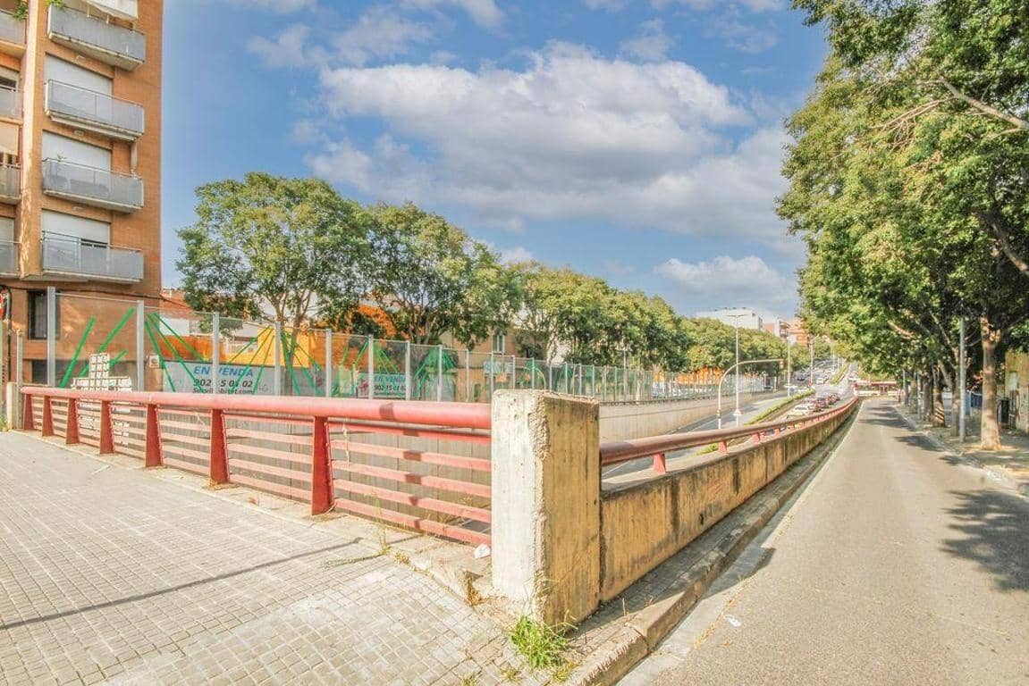 Building Plot for sale in Terrassa - € 700,000 (Ref: 9908655)