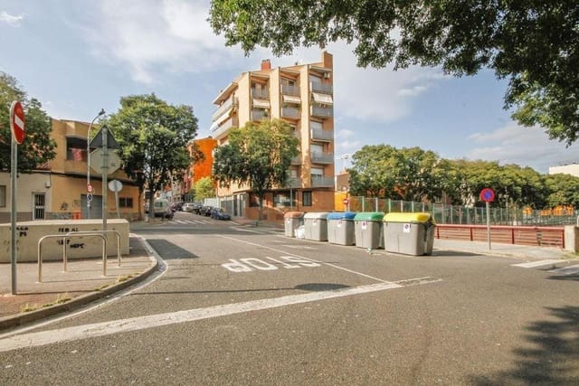Building Plot for sale in Terrassa - € 700,000 (Ref: 9908655)