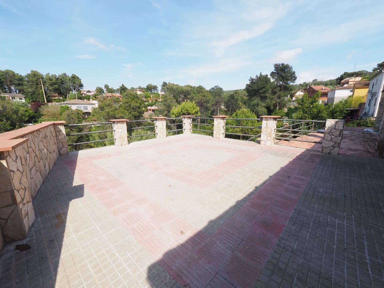 5 makuuhuone Huvila myytävänä paikassa Olesa de Bonesvalls - 265 000 € (Ref: 9908656)