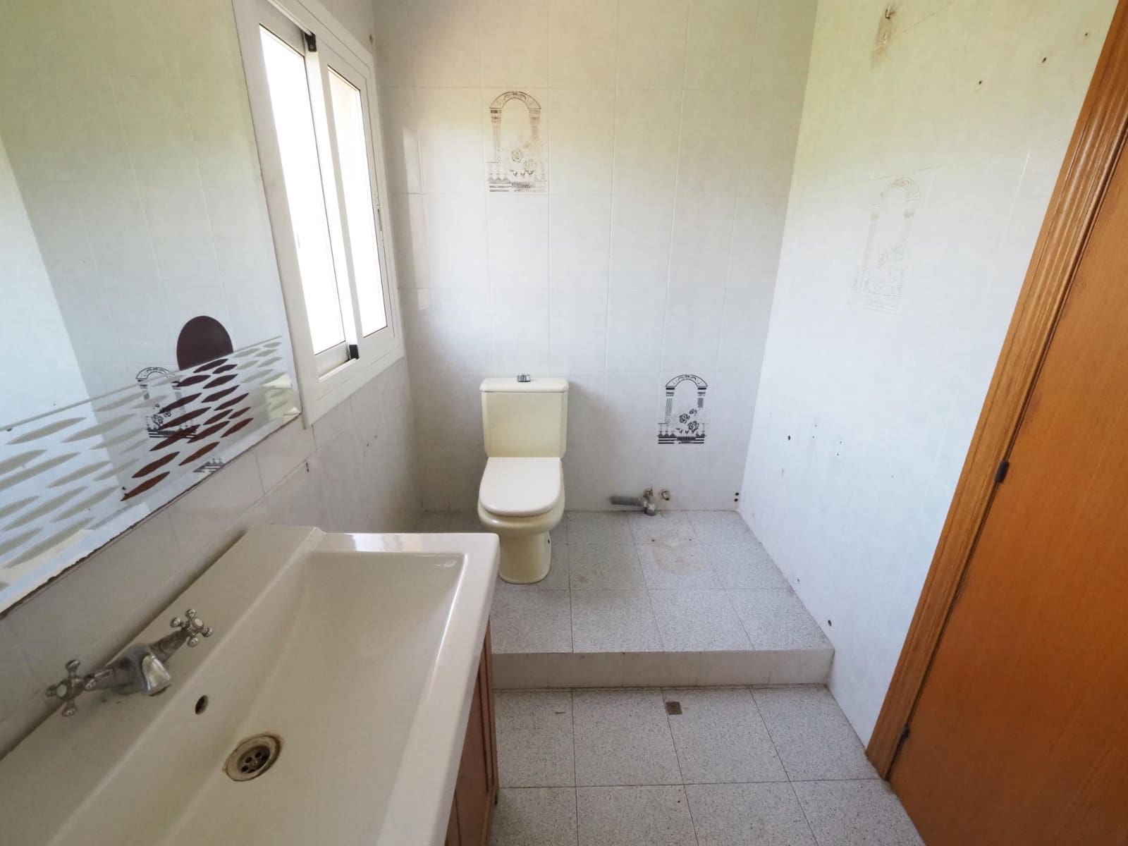 5 makuuhuone Huvila myytävänä paikassa Olesa de Bonesvalls - 265 000 € (Ref: 9908656)