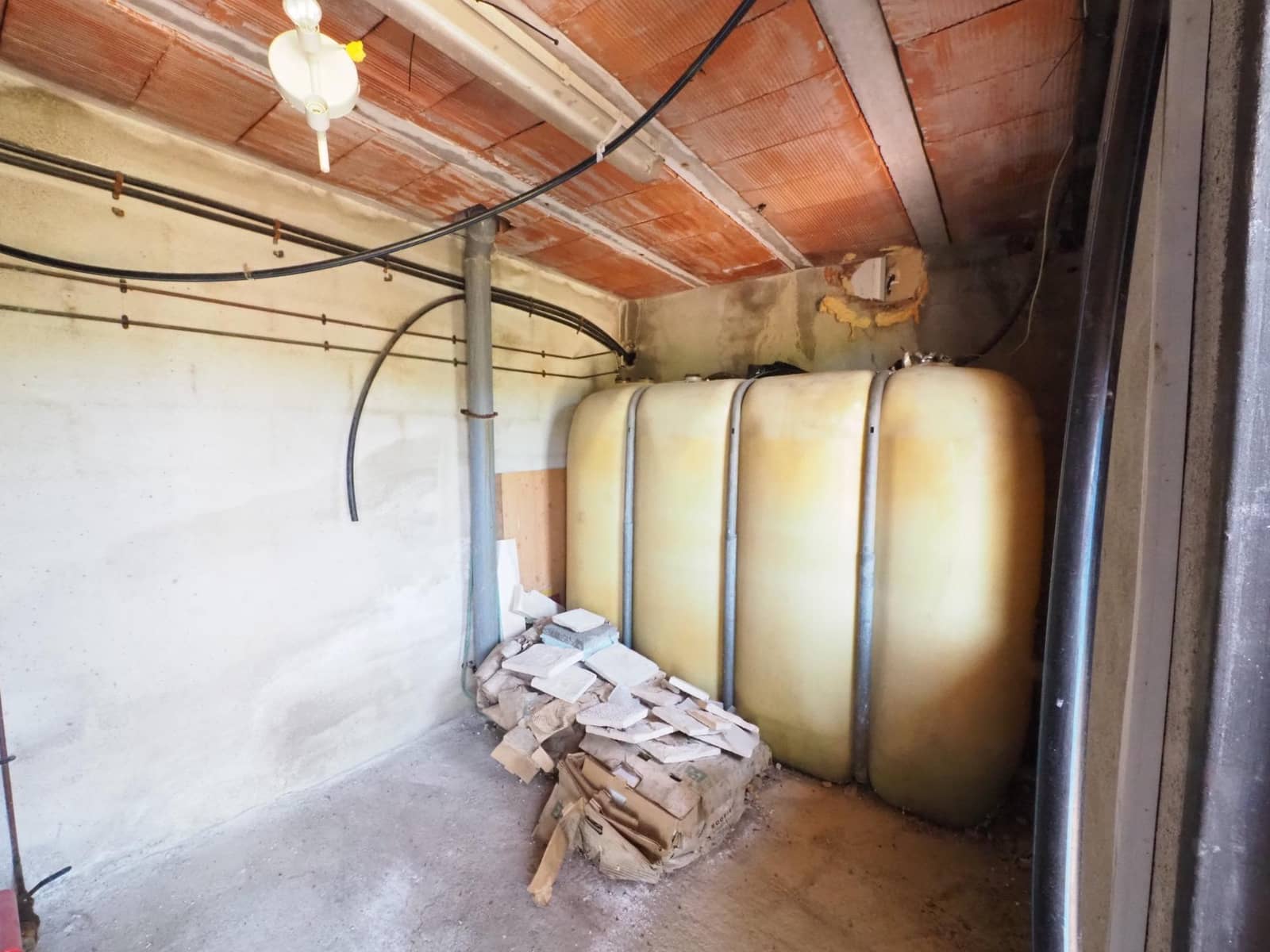 5 makuuhuone Huvila myytävänä paikassa Olesa de Bonesvalls - 265 000 € (Ref: 9908656)