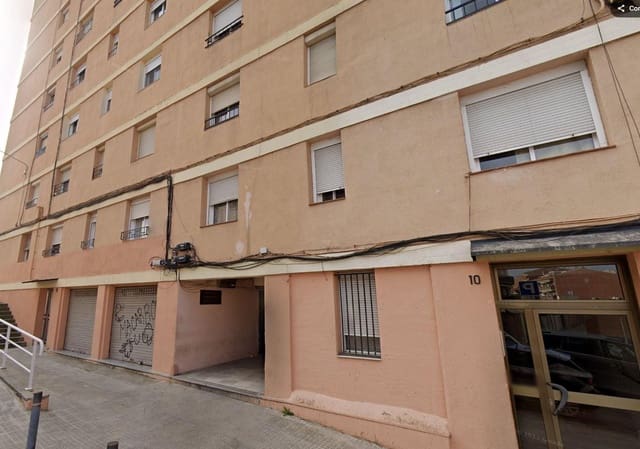 3 bedroom Flat for sale in Rubí - € 107,300 (Ref: 9908658)