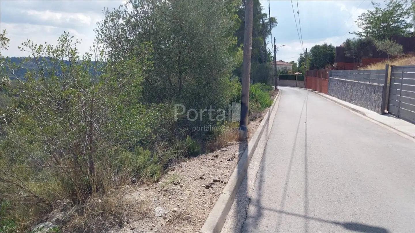 Działka budowlana na sprzedaż w Viladecavalls - 111 000 € (Ref: 9908660)