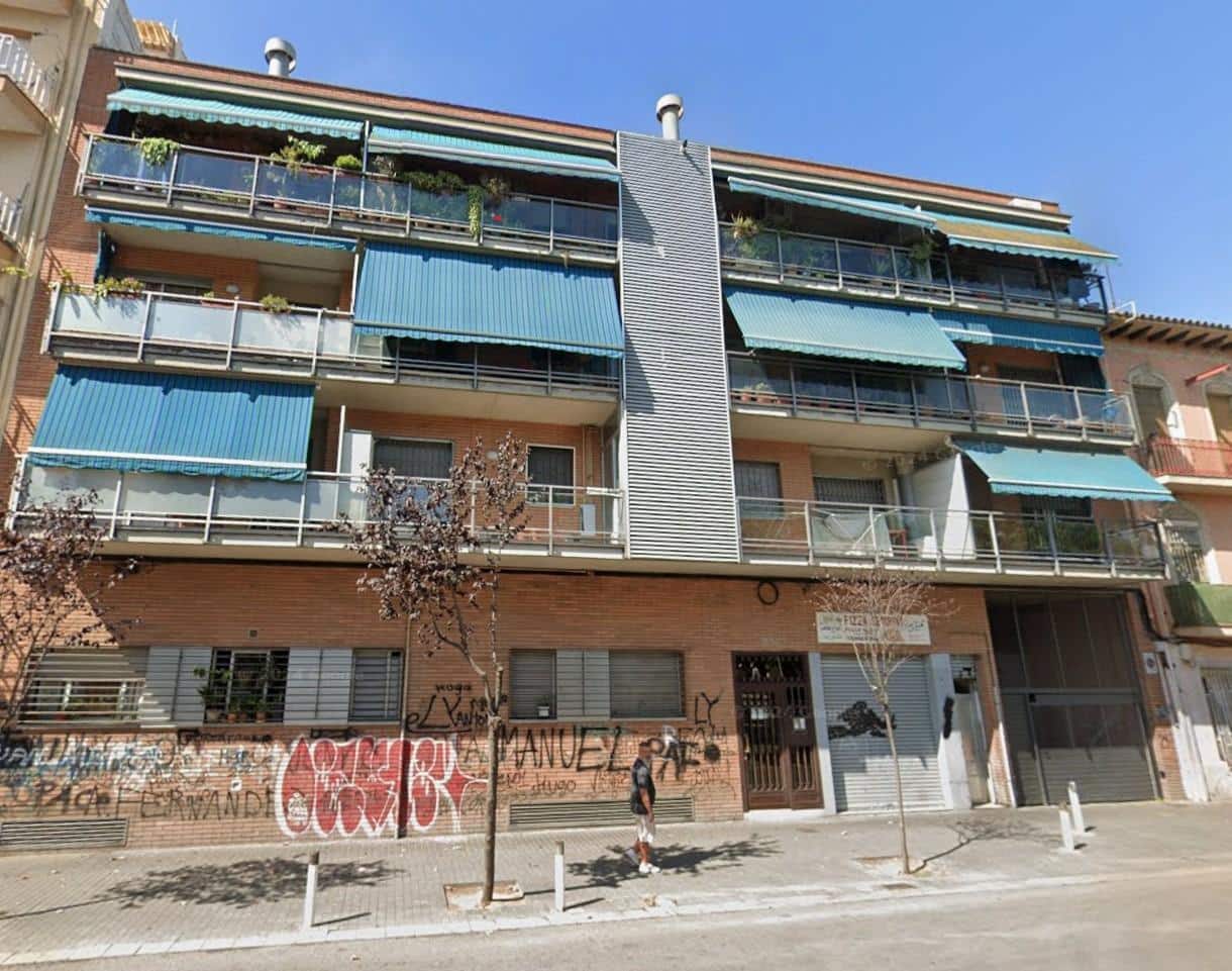 3 makuuhuone Asunto myytävänä paikassa Badalona - 199 800 € (Ref: 9908663)