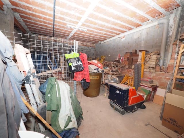 Komercyjne na sprzedaż w Sant Cebrià de Vallalta - 147 000 € (Ref: 9908669)