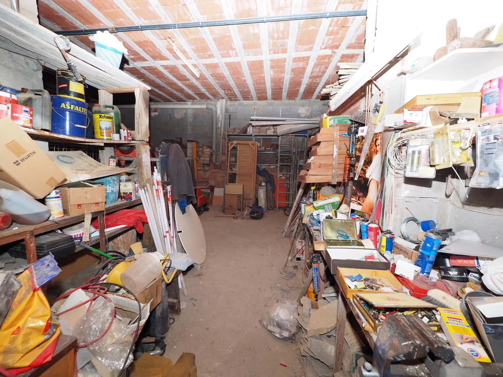Komercyjne na sprzedaż w Sant Cebria de Vallalta - 147 000 € (Ref: 9908669)