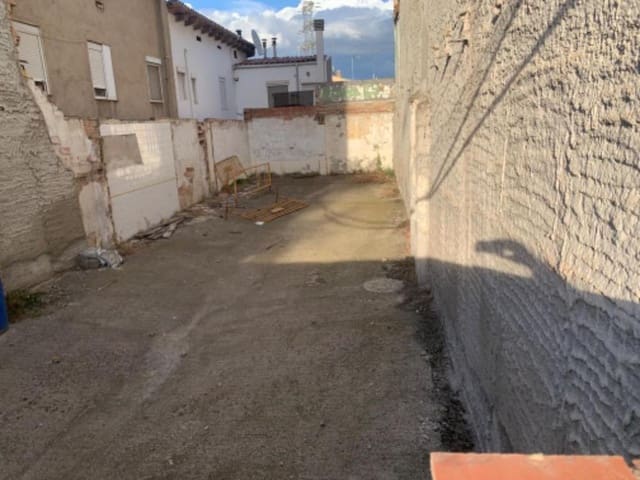 Działka budowlana na sprzedaż w Manresa - 39 000 € (Ref: 9908678)