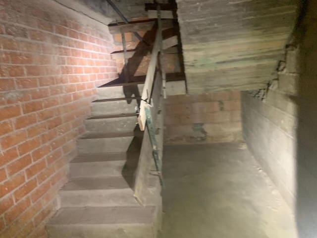 Commercial for sale in Berga - € 589,500 (Ref: 9908695)