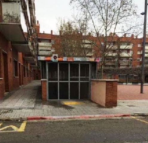 Garage in vendita in Sabadell - 8.900 € (Rif: 9908701)